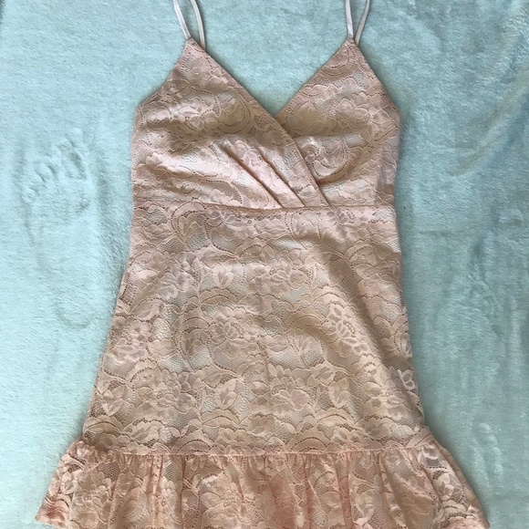 Forever 21 Dresses & Skirts - NWT Pink Lace Dress